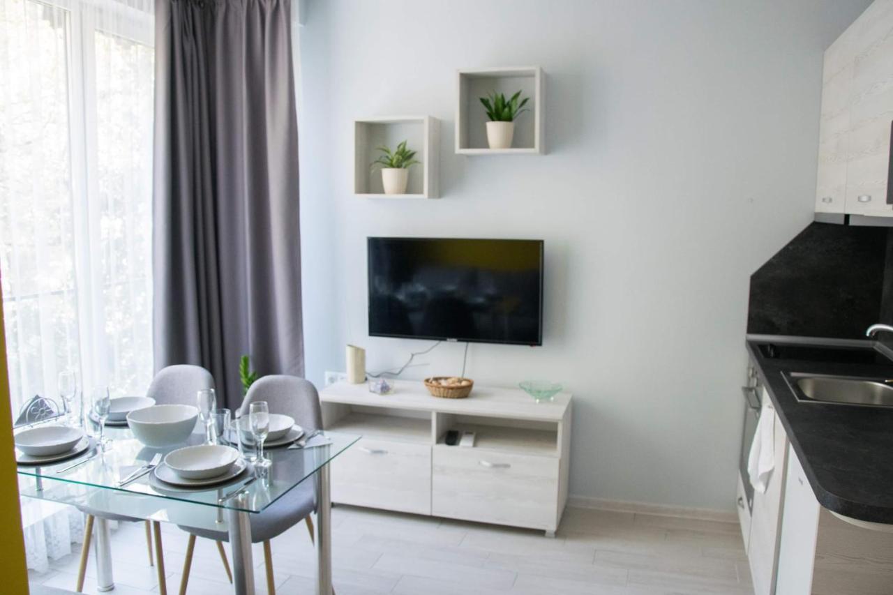 Siyana Apartament *